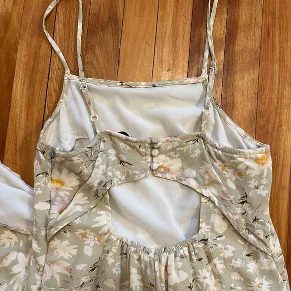 midi dress - Picture 6 of 6